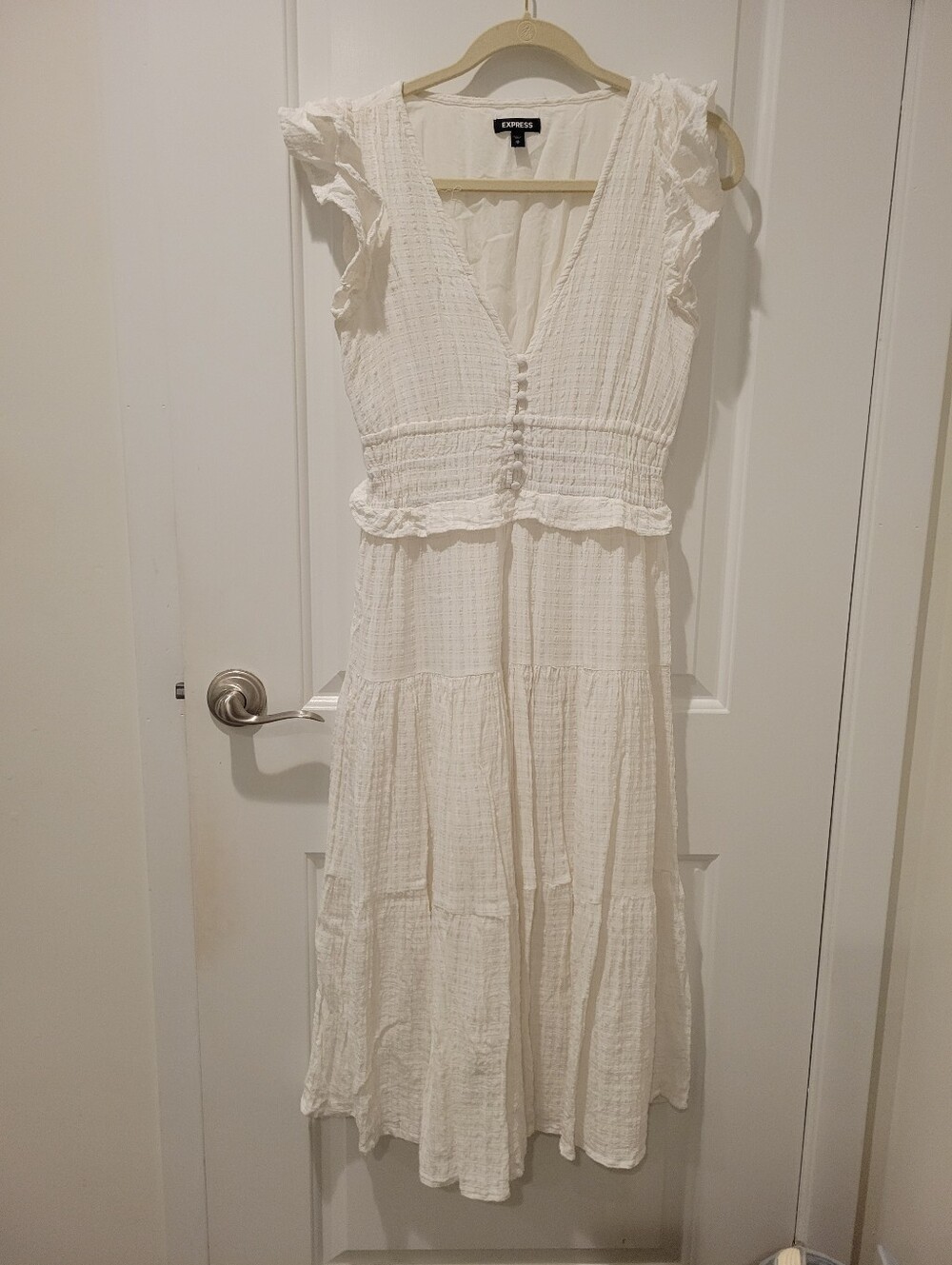 EXPRESS White Rayon Cotton Tiered Smocked Midi Dress M